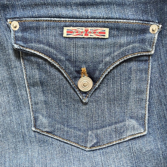 { Hudson Jeans } - Bacara Crop Straight Cuffed Jeans - Picture 4 of 6